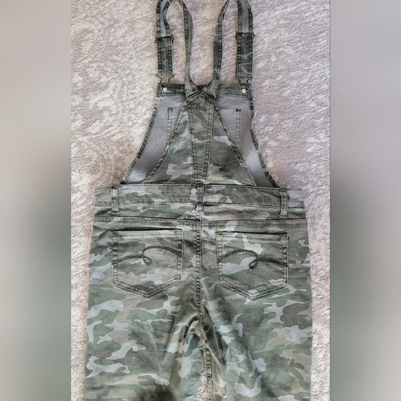 Justice Girls Camouflage Overalls Jumpsuit, Size 16 - Picture 2 of 8